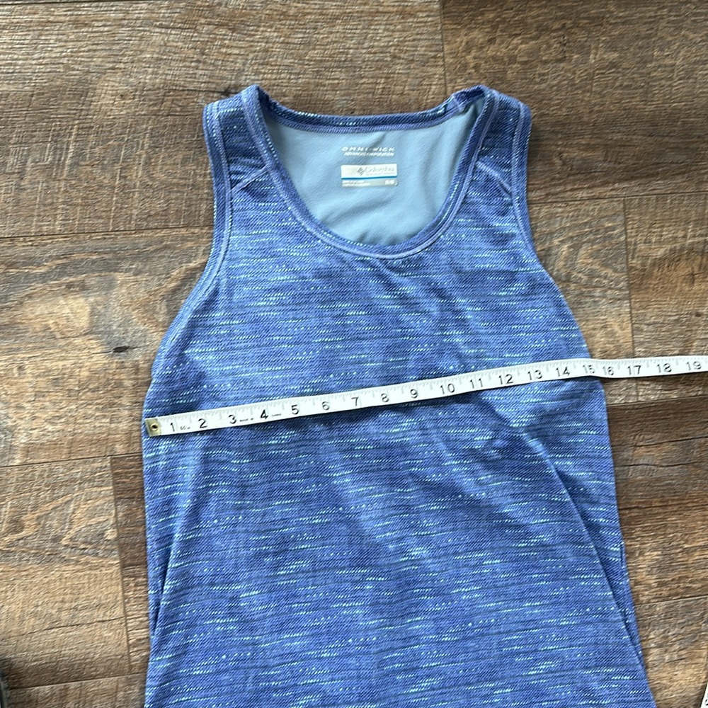 Columbia athleisure dress - Picture 8 of 9